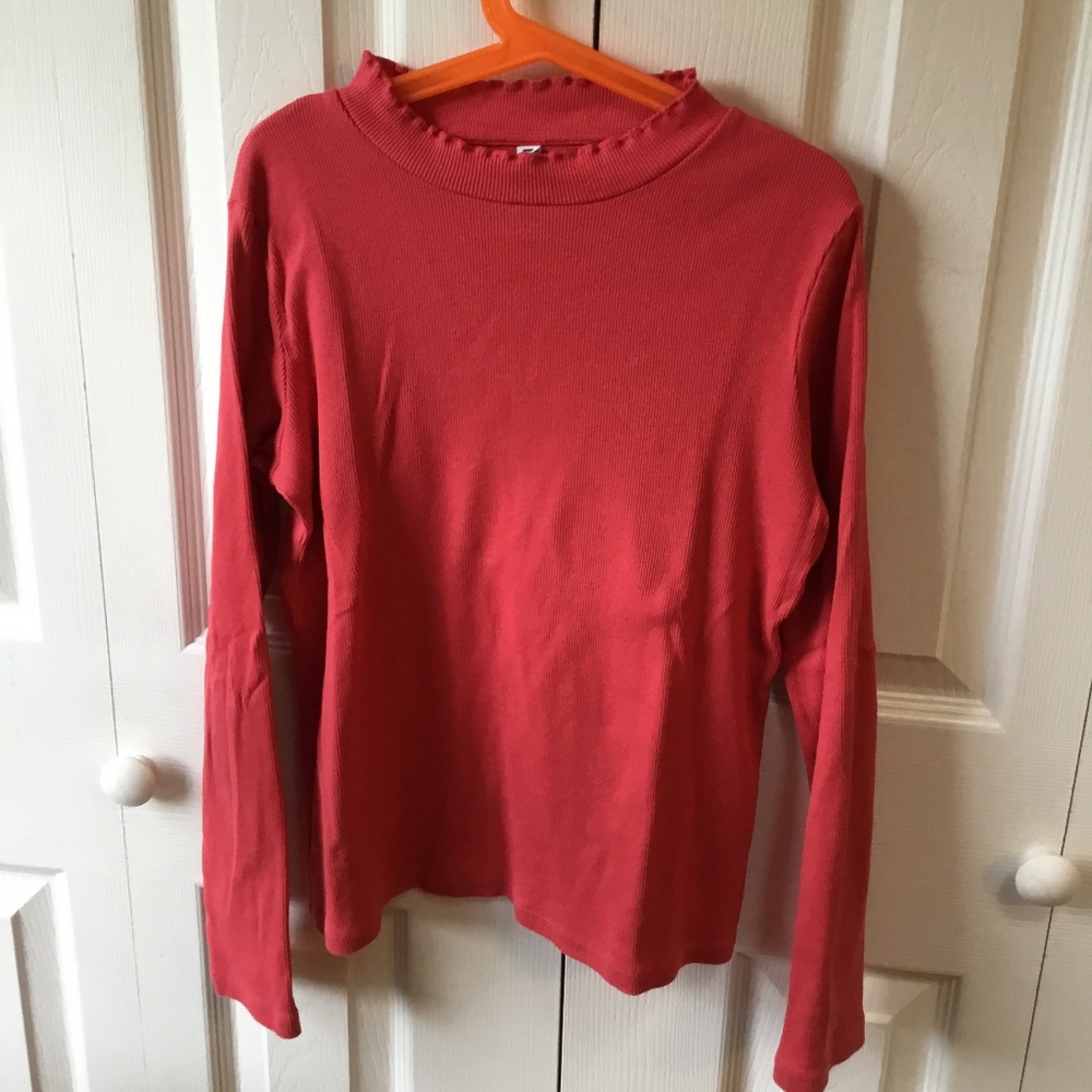 Uniqlo Long Sleeve Girl Shirt